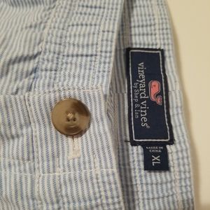Vinyard Vines mens shorts size Xl